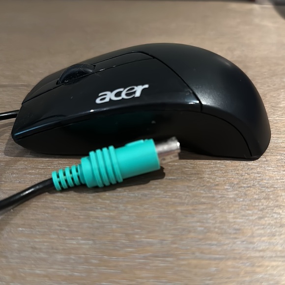 Mouse with 8 pin Plug - Picture 2 of 5